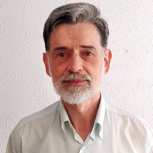 Carlos González